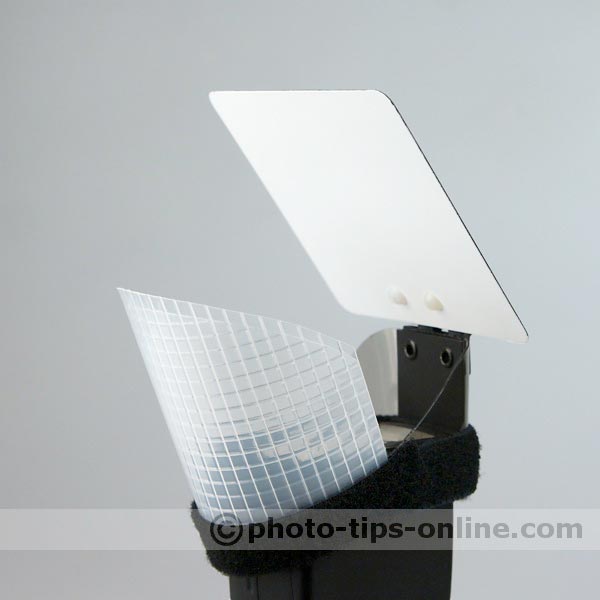 Demb Flash Diffuser: diffusing panel set forward