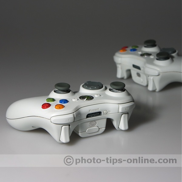 LumiQuest ProMax System flash diffuser: sample shot, Xbox controllers