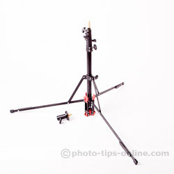 LumoPro Convertible light stand / monopod: minimum height