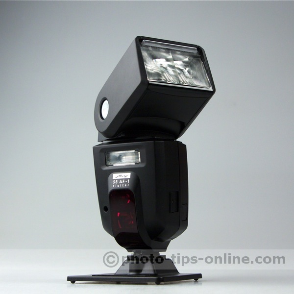 Metz Mecablitz 58 AF-1 flash: head titled and rotated