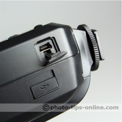 Metz Mecablitz 58 AF-1 flash: USB port