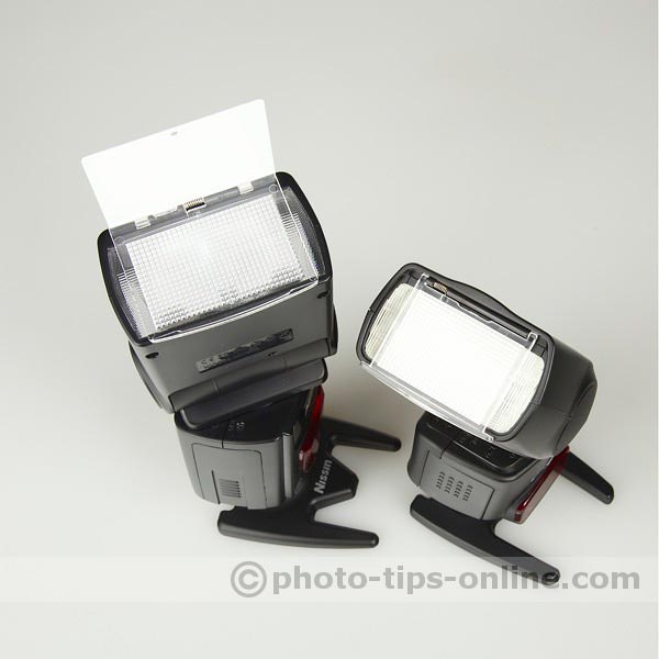 Nissin Di622 II vs. Canon Speedlite 430EX II: build-in catchlight card, wide-angle panels