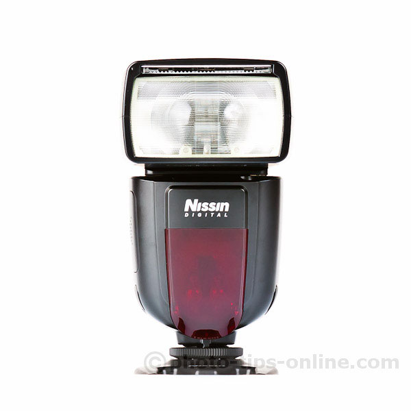 Nissin Di700 flash: front view