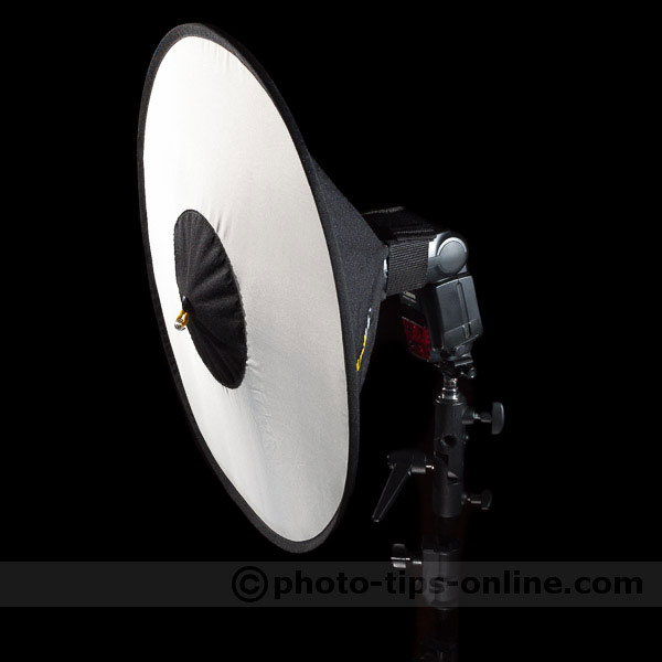 RoundFlash Beauty Dish: front angle view